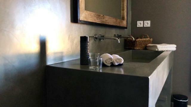 Les Cabanons De Meme Jeannette Bed & Breakfast Порт Вендрес Екстериор снимка
