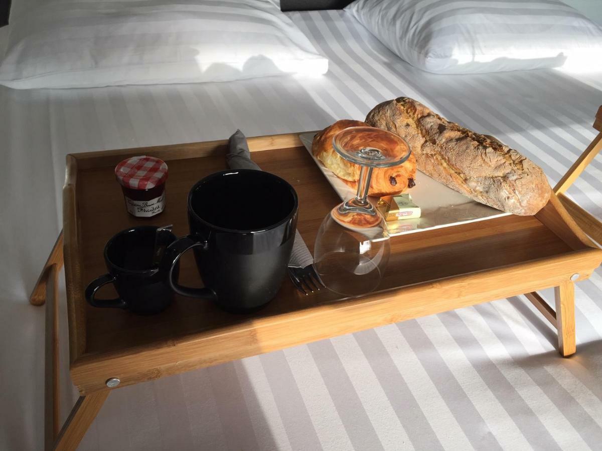 Les Cabanons De Meme Jeannette Bed & Breakfast Порт Вендрес Екстериор снимка
